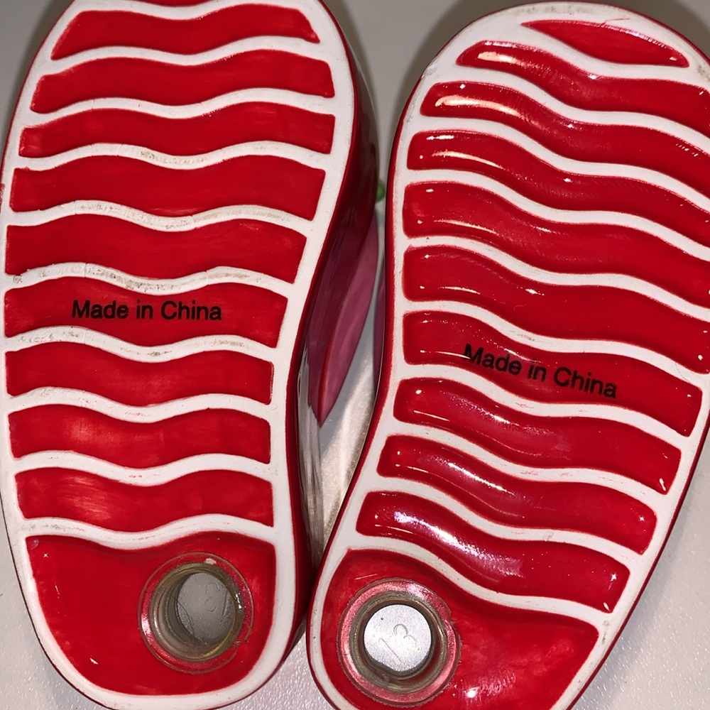 Vintage flip flop salt & pepper shakers - Picture 4 of 5